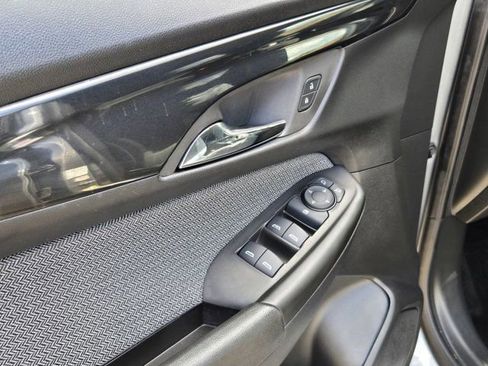 Used 2025 Chevrolet TrailBlazer LT AWD/4WD image 14
