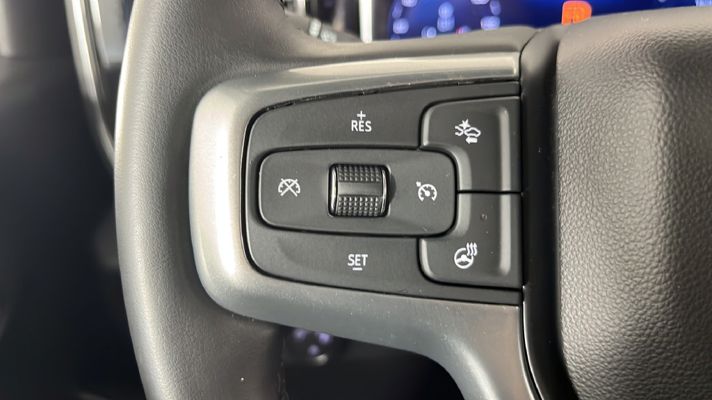 Used 2024 Chevrolet Silverado 1500 LT AWD/4WD image 26