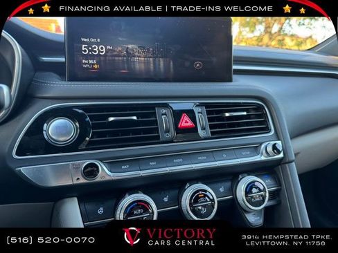 Used 2023 Genesis G70 2.0T image 28