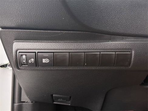 Certified 2025 Toyota Corolla LE image 17