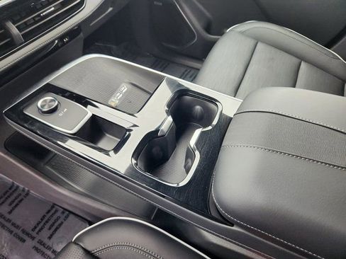 New 2026 Buick Enclave Sport Touring w/ Power Package AWD/4WD image 19