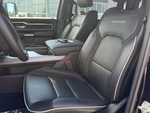 Used 2021 RAM 1500 Laramie AWD/4WD image 6