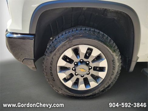 New 2026 Chevrolet Silverado 2500 Custom w/ Custom Value Package image 9