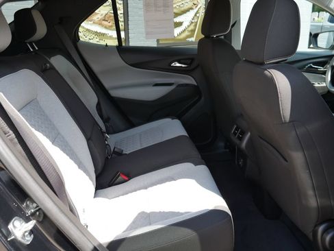 Used 2024 Chevrolet Equinox LS w/ LS Convenience Package AWD/4WD image 13