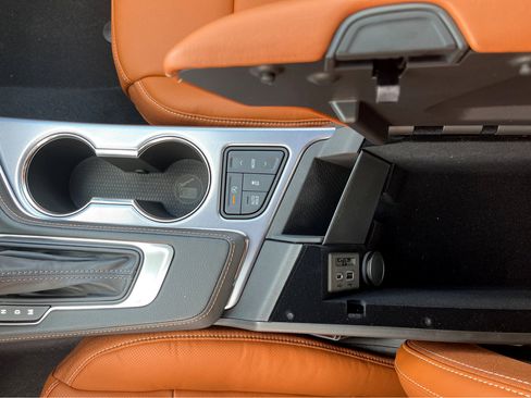 New 2025 Cadillac CT4 Premium Luxury image 16