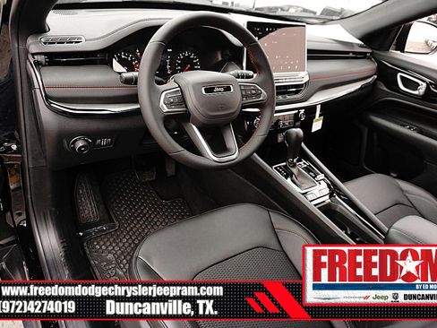 New 2026 Jeep Compass Trailhawk image 10