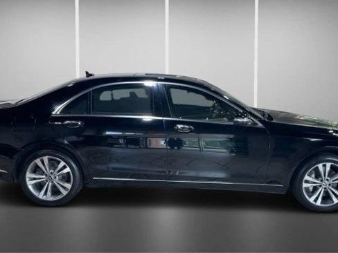 Used 2018 Mercedes-Benz S 450 4MATIC Sedan image 4