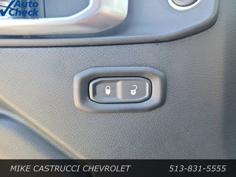 Used 2019 Jeep Wrangler Unlimited Sport S AWD/4WD image 18