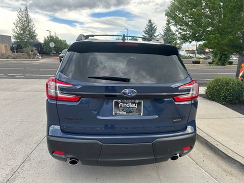Used 2025 Subaru Ascent Onyx Edition w/ Popular Package #2 AWD/4WD image 4