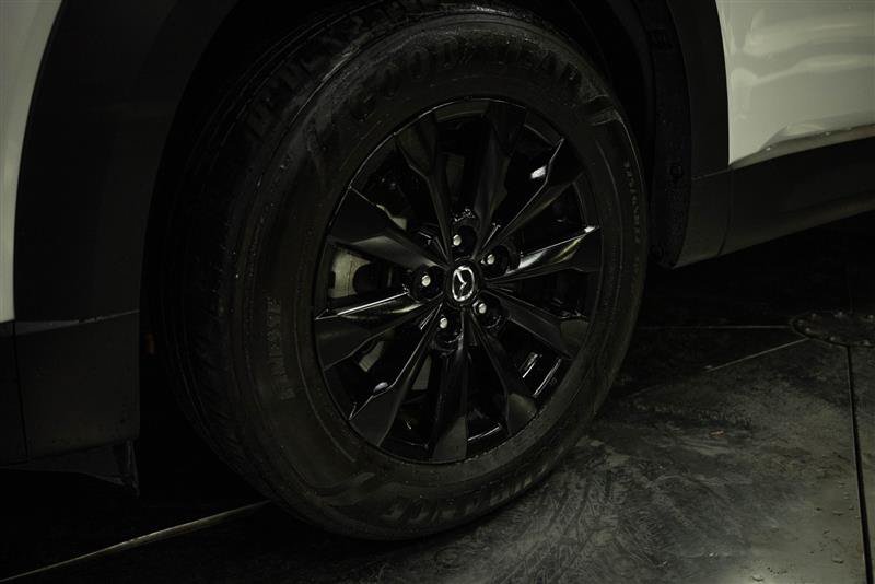 Used 2025 MAZDA CX-50 AWD 2.5 S w/ Premium Package image 3