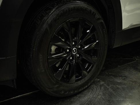Used 2025 MAZDA CX-50 AWD 2.5 S w/ Premium Package image 3