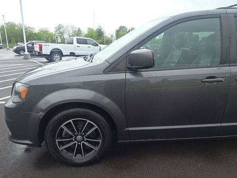 Used 2018 Dodge Grand Caravan GT FWD image 15