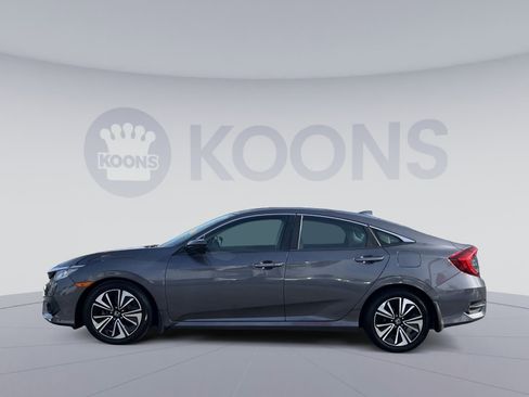 Used 2017 Honda Civic EX-T image 2