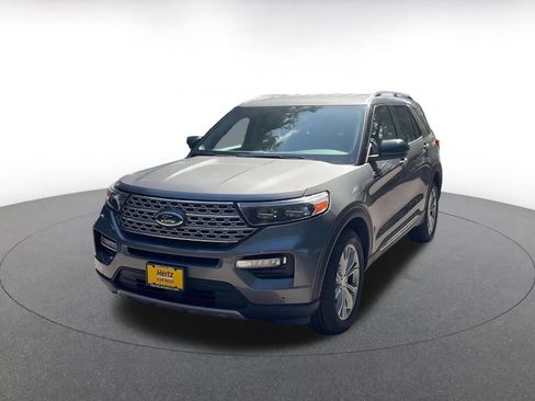 Used 2024 Ford Explorer Limited AWD/4WD image 7