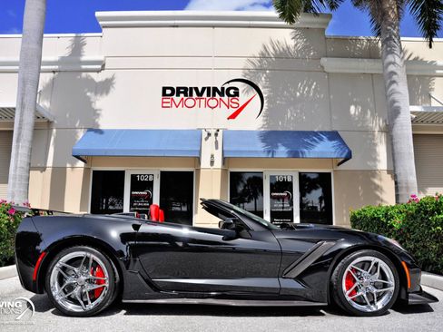 Used 2019 Chevrolet Corvette ZR1 RWD image 16