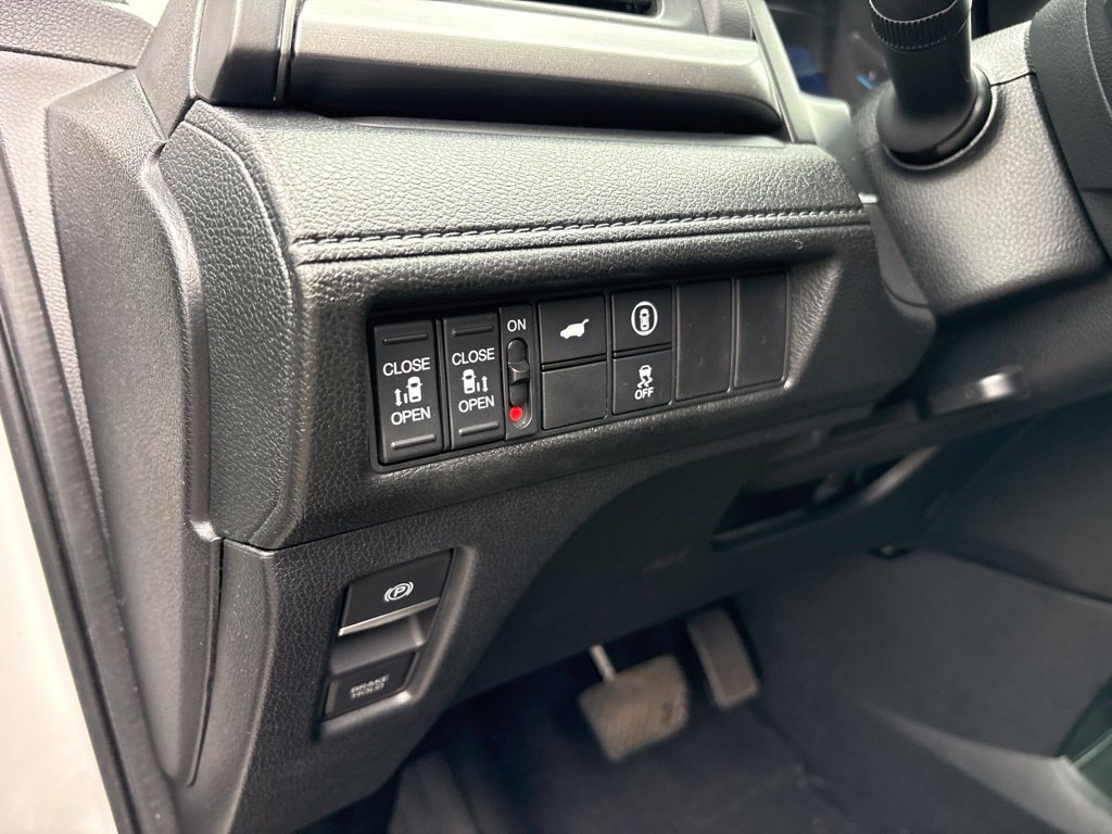 Used 2024 Honda Odyssey EX-L image 18