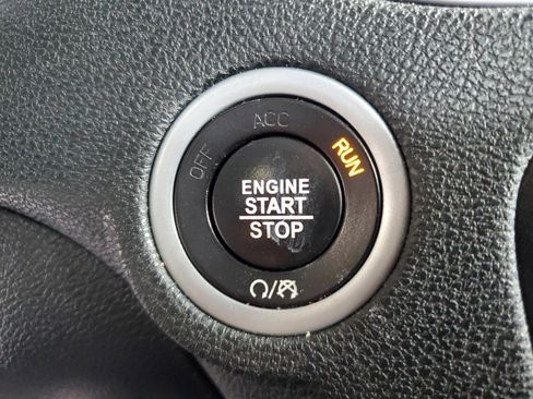 Used 2023 Dodge Charger SXT RWD image 31
