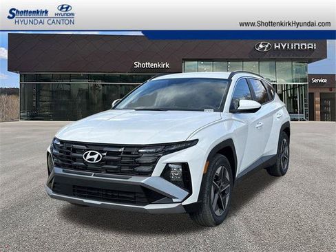 New 2025 Hyundai Tucson SEL image 1