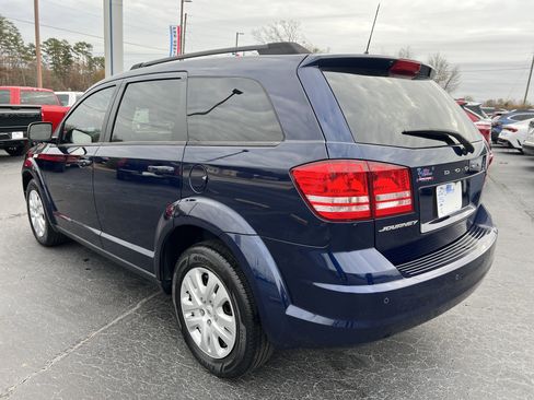 Used 2020 Dodge Journey SE image 7