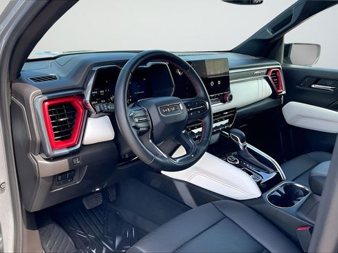 Used 2024 GMC Canyon AT4X AWD/4WD image 14