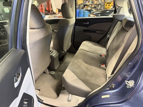 Used 2014 Honda CR-V LX image 11