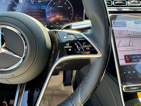 Used 2024 Mercedes-Benz S 580 4MATIC Sedan image 22