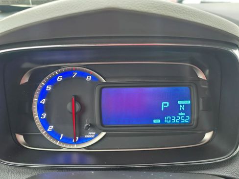 Used 2015 Chevrolet Trax LT w/ LT Sun and Sound Package image 8