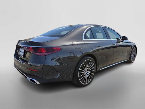 New 2026 Mercedes-Benz E 350 Sedan image 5
