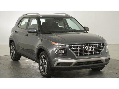 New 2026 Hyundai Venue SEL FWD image 1