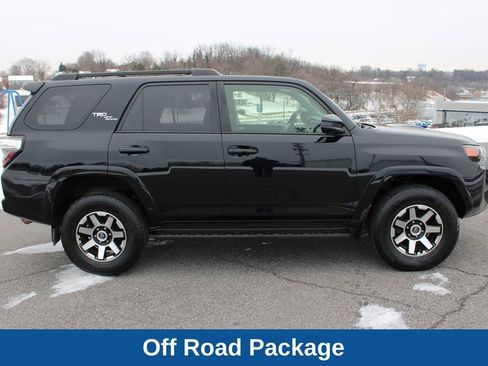 Used 2019 Toyota 4Runner TRD Off-Road image 11