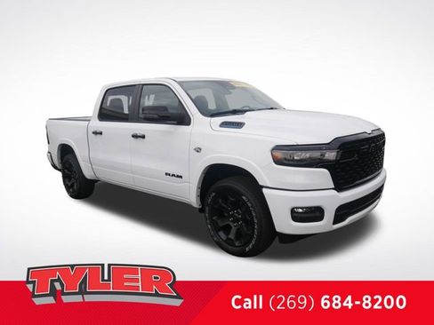 New 2026 RAM 1500 4x4 Crew Cab image 1