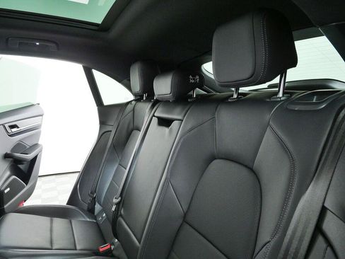 New 2026 Porsche Macan 4 Electric AWD/4WD image 23