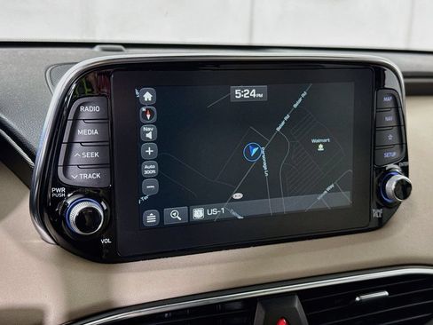 Used 2020 Hyundai Santa Fe Limited AWD/4WD image 5
