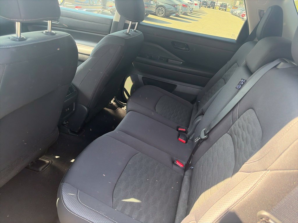 Used 2025 Nissan Pathfinder S AWD/4WD image 11