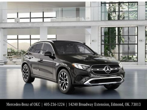 Used 2026 Mercedes-Benz GLC 350e 4MATIC image 10