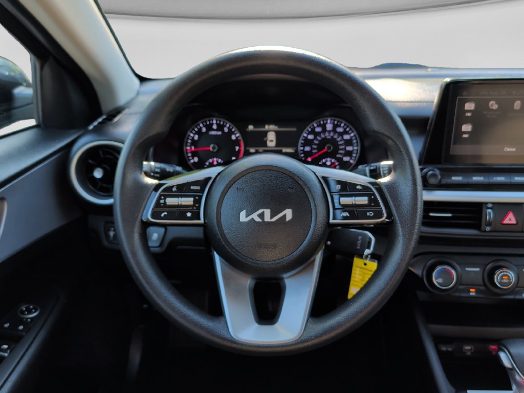 Used 2024 Kia Forte LXS FWD image 11