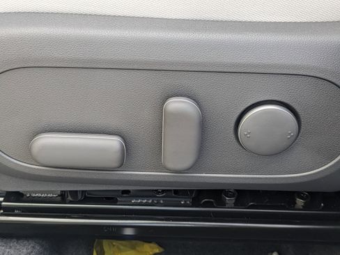 New 2025 Hyundai Kona SEL image 18