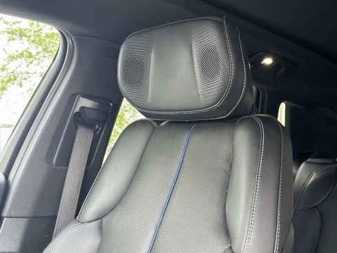 Used 2025 Cadillac Lyriq Luxury w/ LPO, Floor Liner Package AWD/4WD image 24