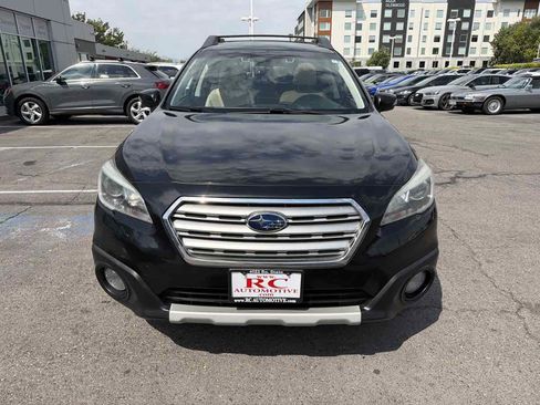 Used 2017 Subaru Outback 2.5i Limited AWD/4WD image 8