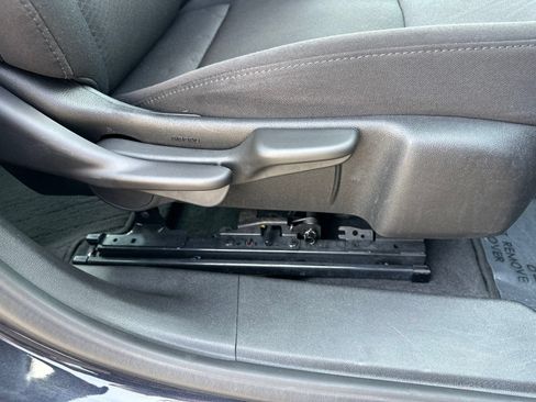 Used 2023 Chevrolet Malibu LT FWD image 34