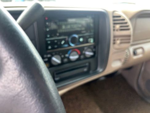 Used 1997 Chevrolet Suburban 2500 w/ Preferred Equipment Group 3 AWD/4WD image 18