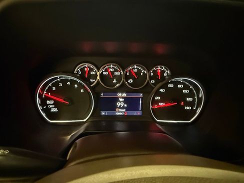 Used 2021 Chevrolet Tahoe LT w/ LT Signature Plus Package image 31