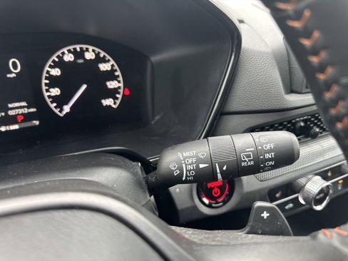 Certified 2025 Honda CR-V Sport image 23