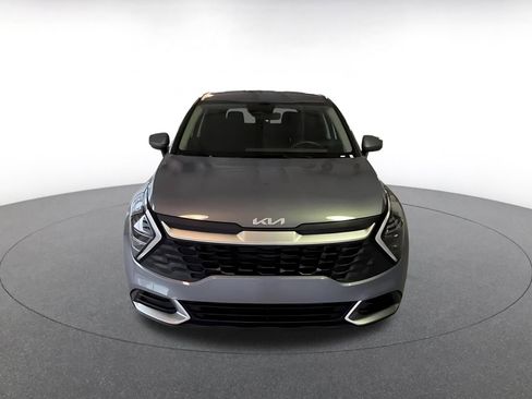 Used 2025 Kia Sportage LX image 6