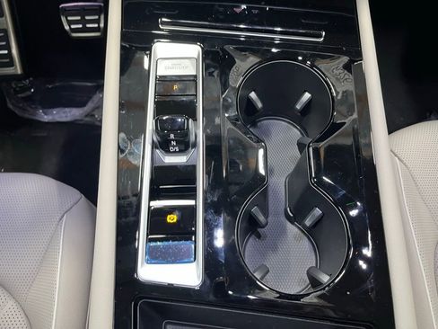 New 2026 Volkswagen Atlas SEL Premium R-Line image 14