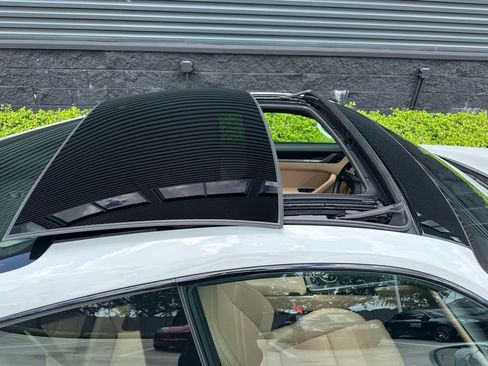 Certified 2022 Porsche 911 Carrera 4S AWD/4WD image 12