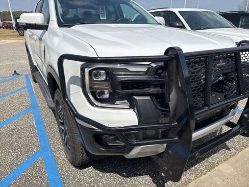 Used 2024 Ford Ranger Lariat w/ FX4 Off-Road Package image 4