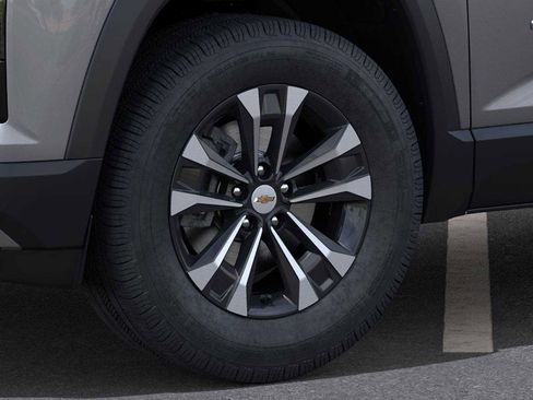 New 2026 Chevrolet Equinox LT image 9