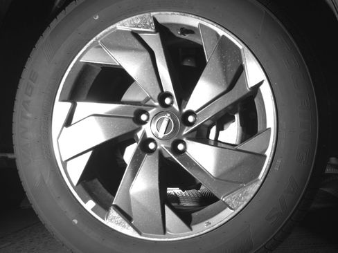 Used 2025 Nissan Rogue SV FWD image 13