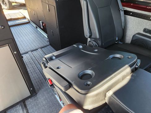 Used 2024 Mercedes-Benz Sprinter 2500 image 69
